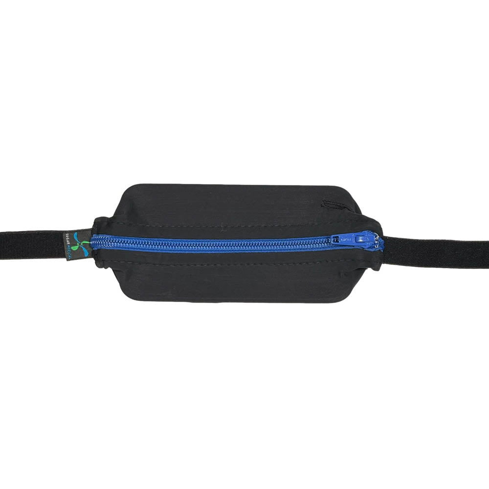 Kids black with blue zipper SPI belt closed with Omnipod 5 controller inside.