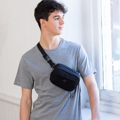 This diabetes supply case is the perfect gift for those guys who have everything! It's insulated to keep supplies at the right temperature and has multiple ways to carry it - handheld, cross-body, or as a belt bag. With it, you can organize all your diabetic supplies and show you care - what more could you ask for?