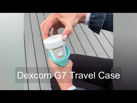 Video of hand pulling out Dexcom inserter out of Aqua Dexcom G7 Protective Travel Case and putting back in. 