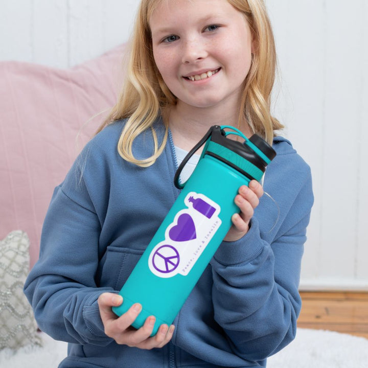 Purple Peace, love and insulin sticker on blue water bottle in girl's hands. 